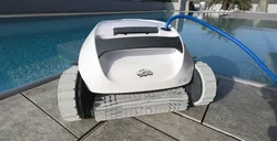 2 Robot pulitore per piscine fuori terra Dolphin Escape